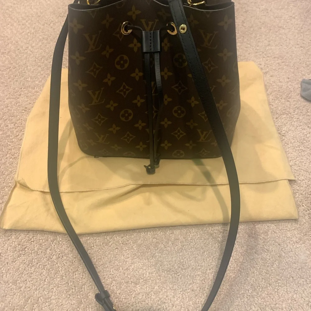 Louis Vuitton Brown Monogram Canvas Bucket Bag with Black Trim